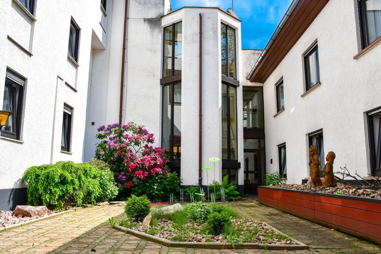 Kurgarten-Hotel Wolfach Extérieur photo